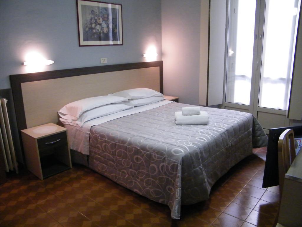 טורינו Albergo In Centro מראה חיצוני תמונה