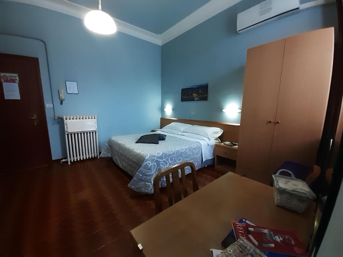 טורינו Albergo In Centro מראה חיצוני תמונה